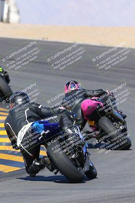 media/Nov-06-2022-SoCal Trackdays (Sun) [[208d2ccc26]]/Turn 10 Backside (1030am)/